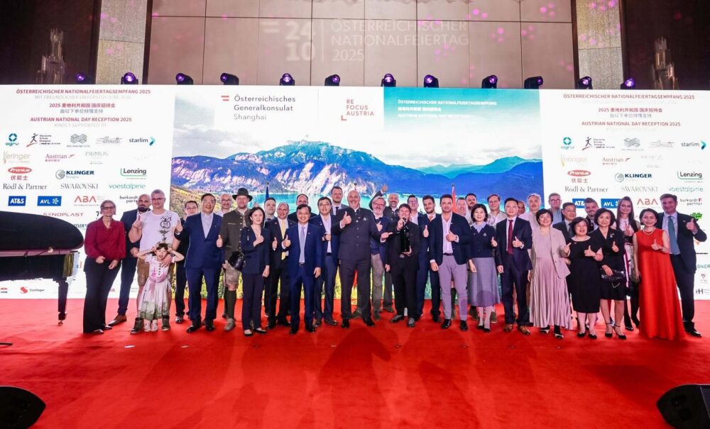 Gruppenfoto mit Importpartnern in China