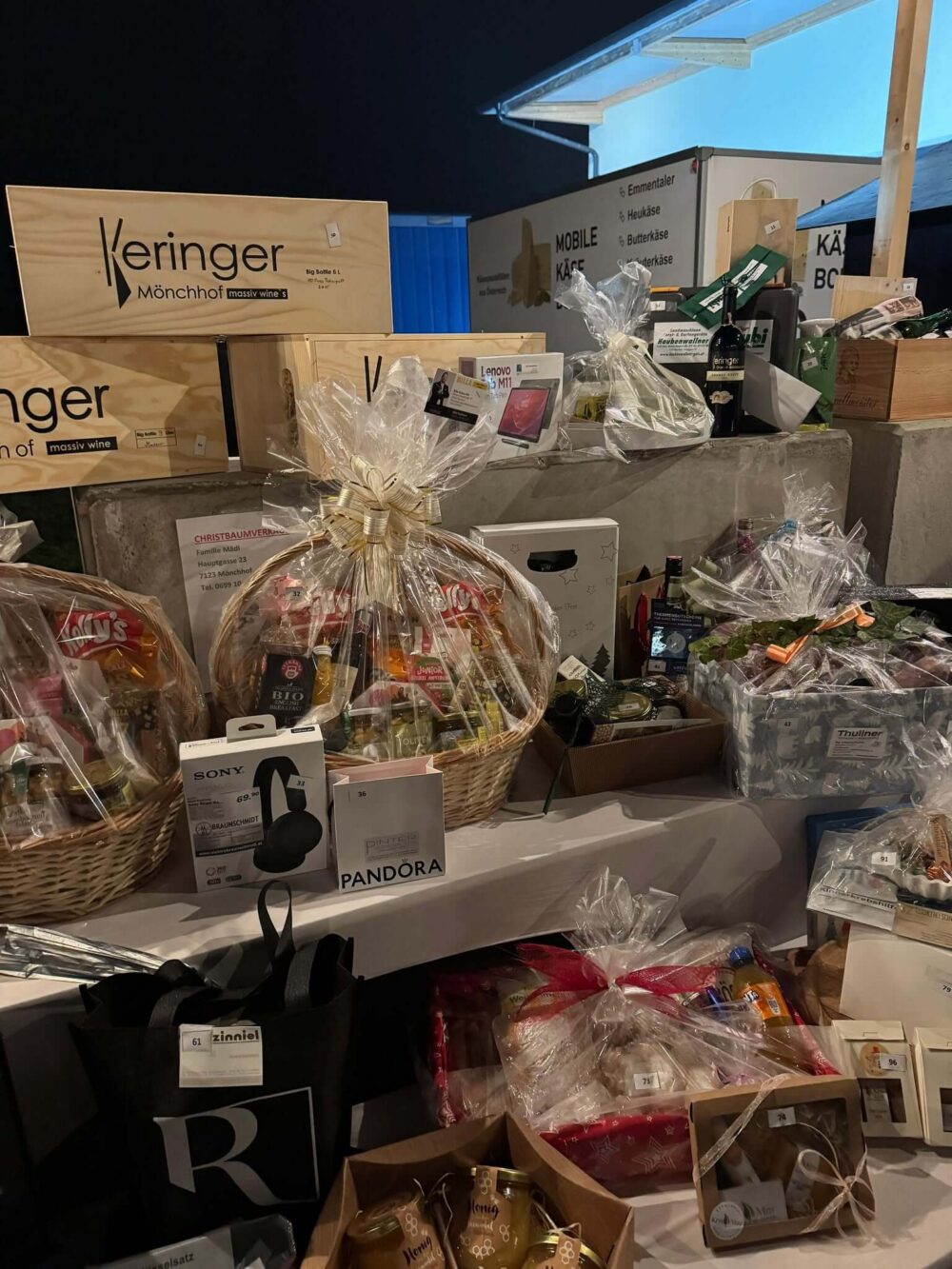 Tombolapreise der Charity-Tombola Advent by Keringer 2025