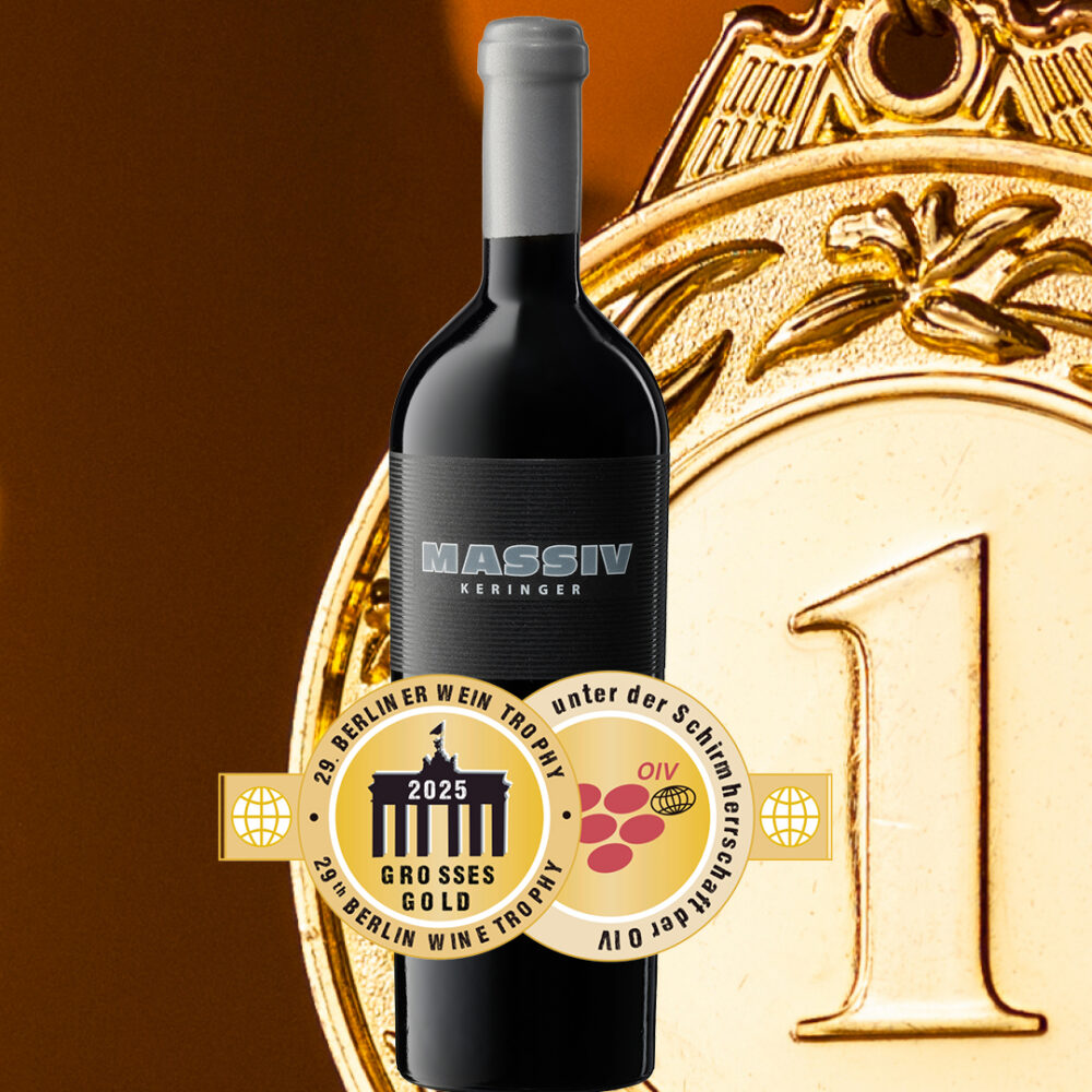 MASSIV Toprotweincuvée Flaschenfoto mit Auszeichnung "Großes Gold" Berliner Wine Trophy, Weingut Keringer