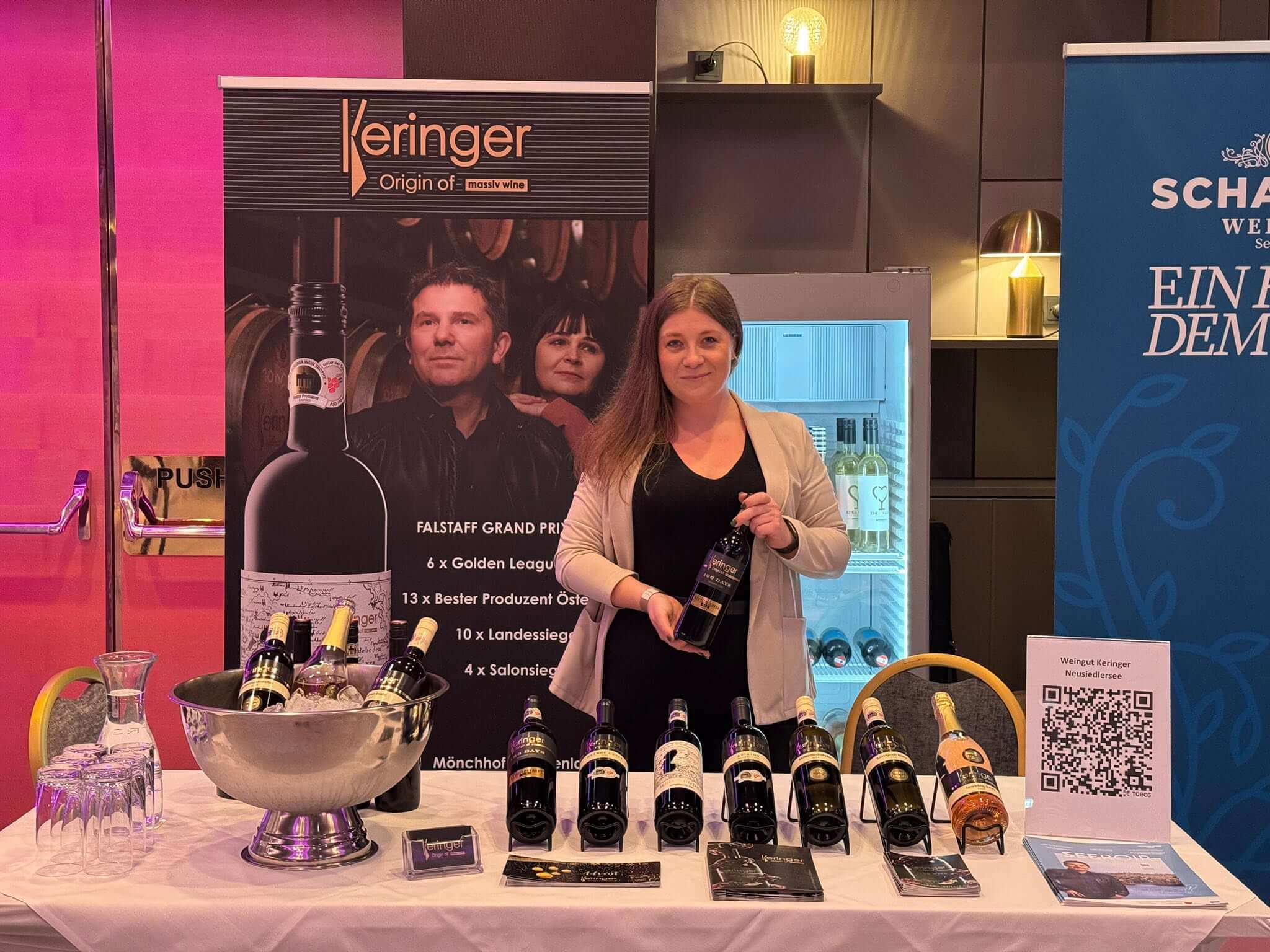 Isabella Voigt bei der Weinverkostung Wine Affairs Winter Edition, Weingut Keringer
